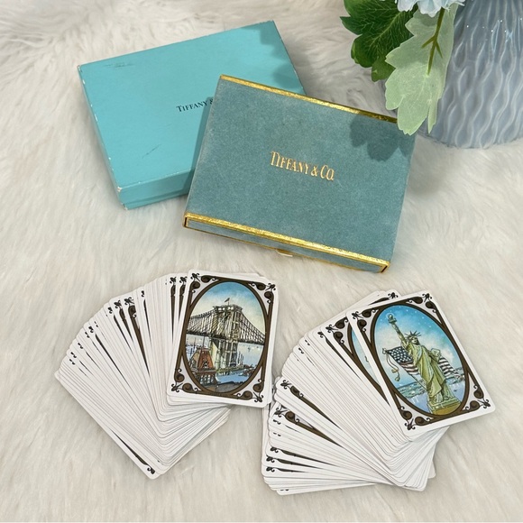 ✨FREE GIVEAWAY✨Tiffany & Co. Statue Of Liberty & Brooklyn Bridge Playing Card - Picture 9 of 11